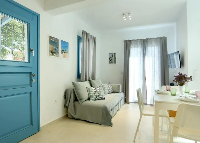 E & I Lefkes Paros Daire