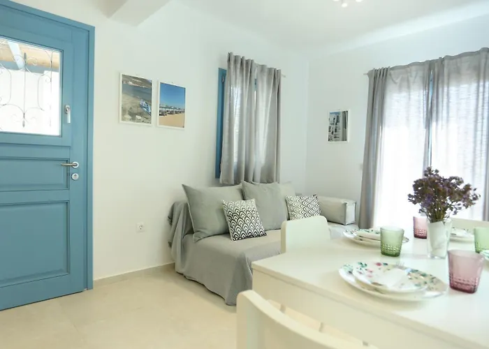 E & I Lefkes Paros Daire *