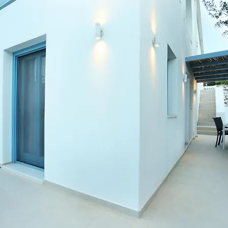 E&i Lefkes Paros * Lefkes (Paros)