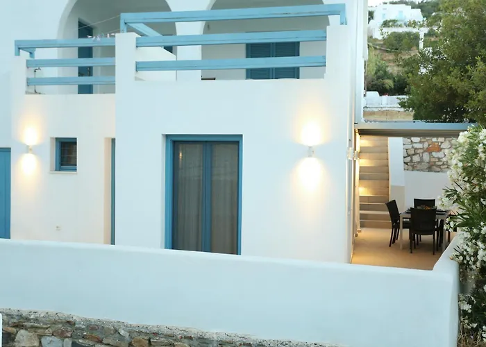 E&i Lefkes Paros Apartamento