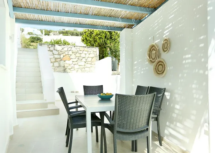 E&i Lefkes Paros